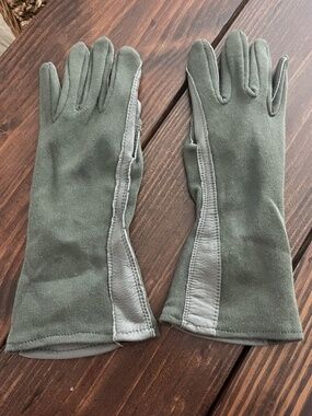 USGI Nomex Gloves, Flyer's, Summer, Type GS/FRP-2, Green, Size 10